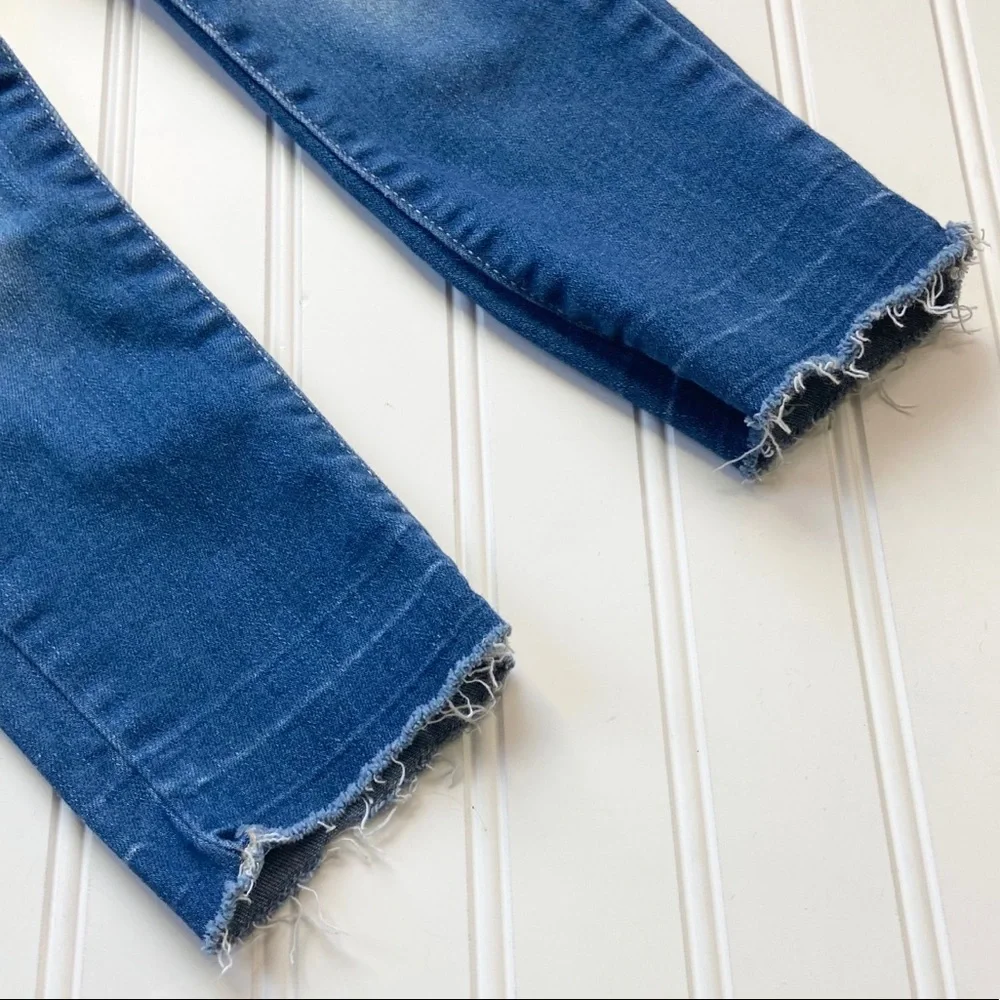 •The Children’s Place•Skinny destructed jeans